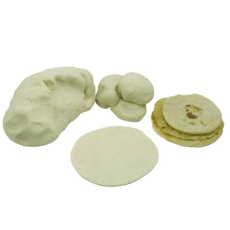 Masa para Tortillas de Maiz - Corn Masa Ready to Make Tortillas - 4 lbs