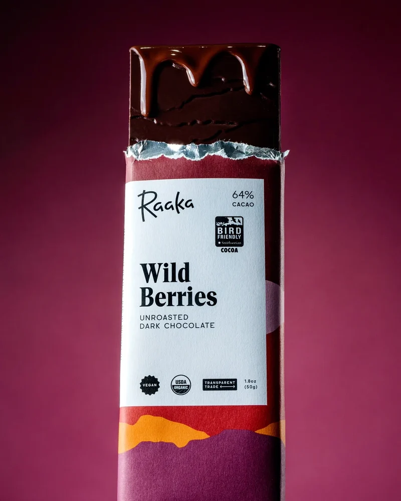 WILD BERRIES CHOCOLATE 64%